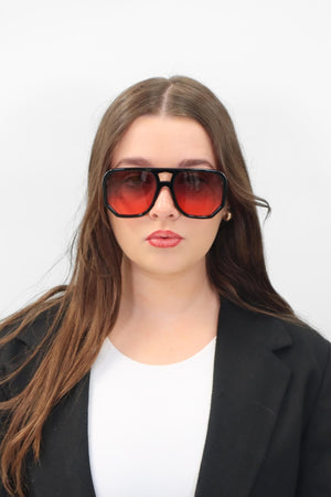 WAGER SUNGLASSES BLACK GREY TO RED