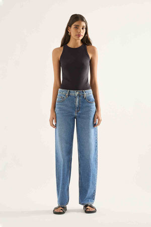 AVRIL LOW SLOUCHY WIDE LEG JEAN MOMENT MID BLUE