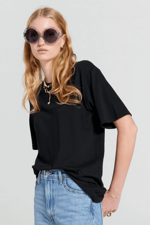 EMBROIDERED RUNAWAY CLASSIC T-SHIRT BLACK
