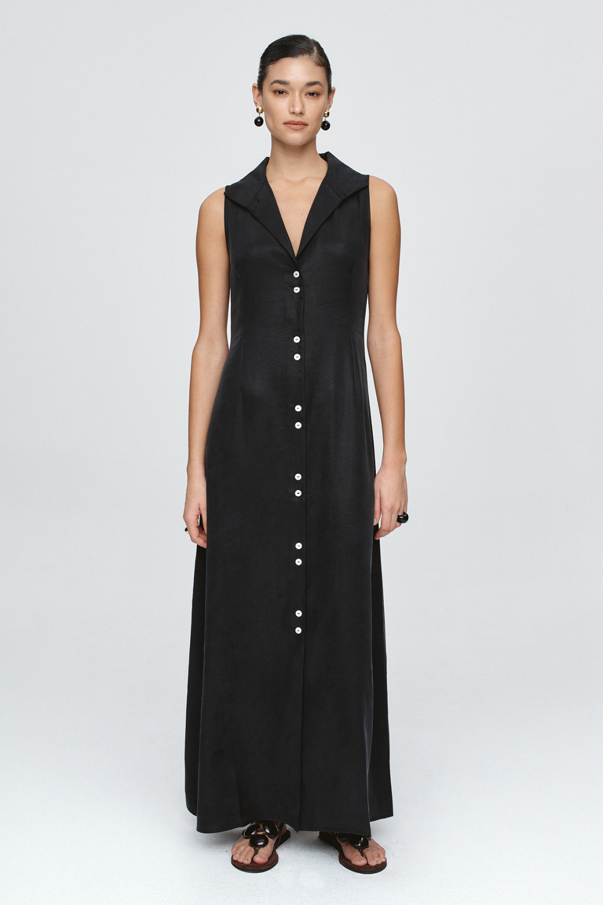 FOUNDATIONS SLEEVELESS DRESS BLACK