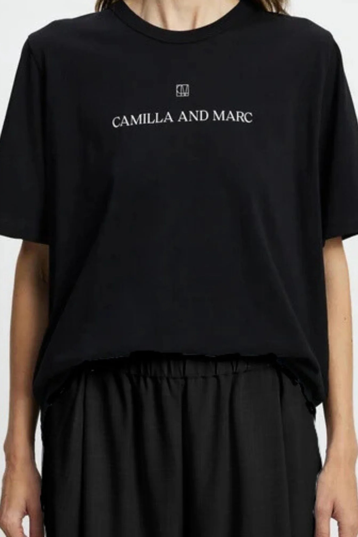 GRAYSON TEE BLACK