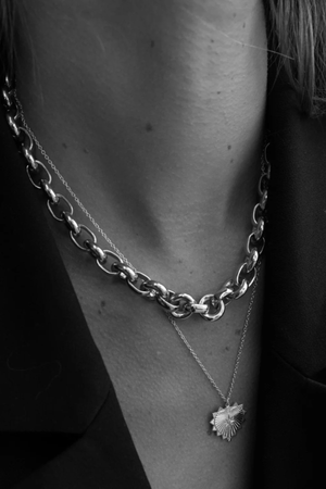 HEIRLOOM NECKLACE SILVER