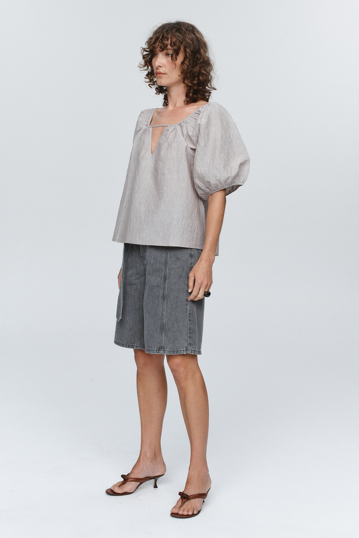 KENDRA TOP GREY STRIPE