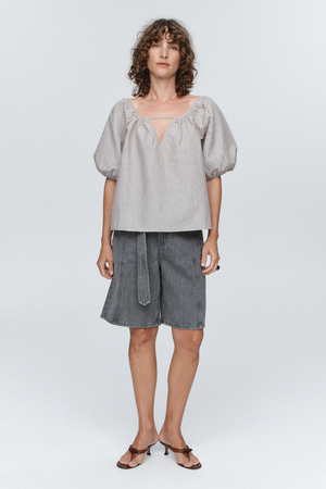 KENDRA TOP GREY STRIPE