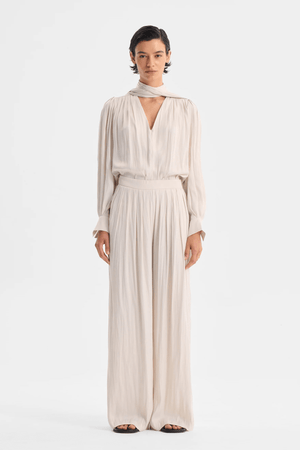 LENA V-NECK TOP NOUGAT