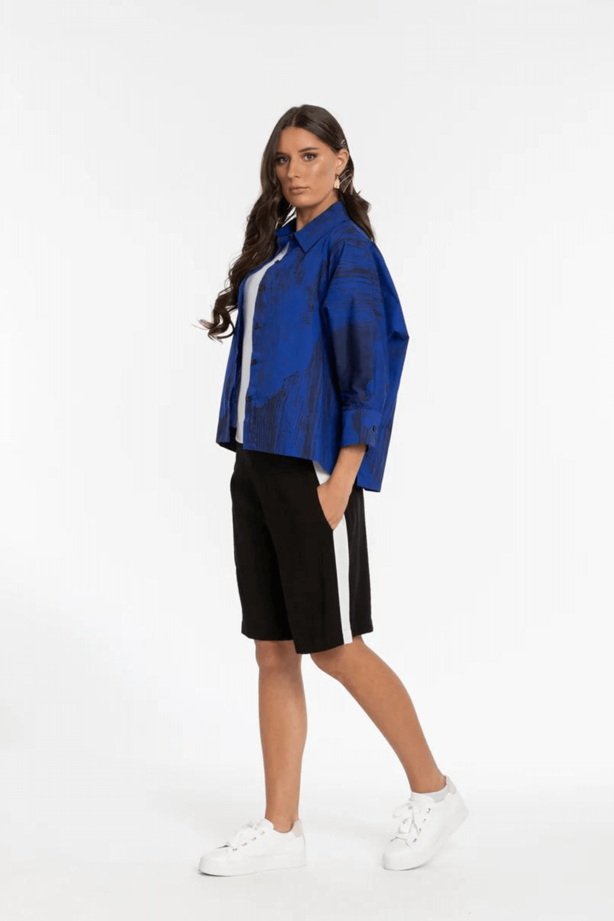 LIVE LIFE SHORT BLACK