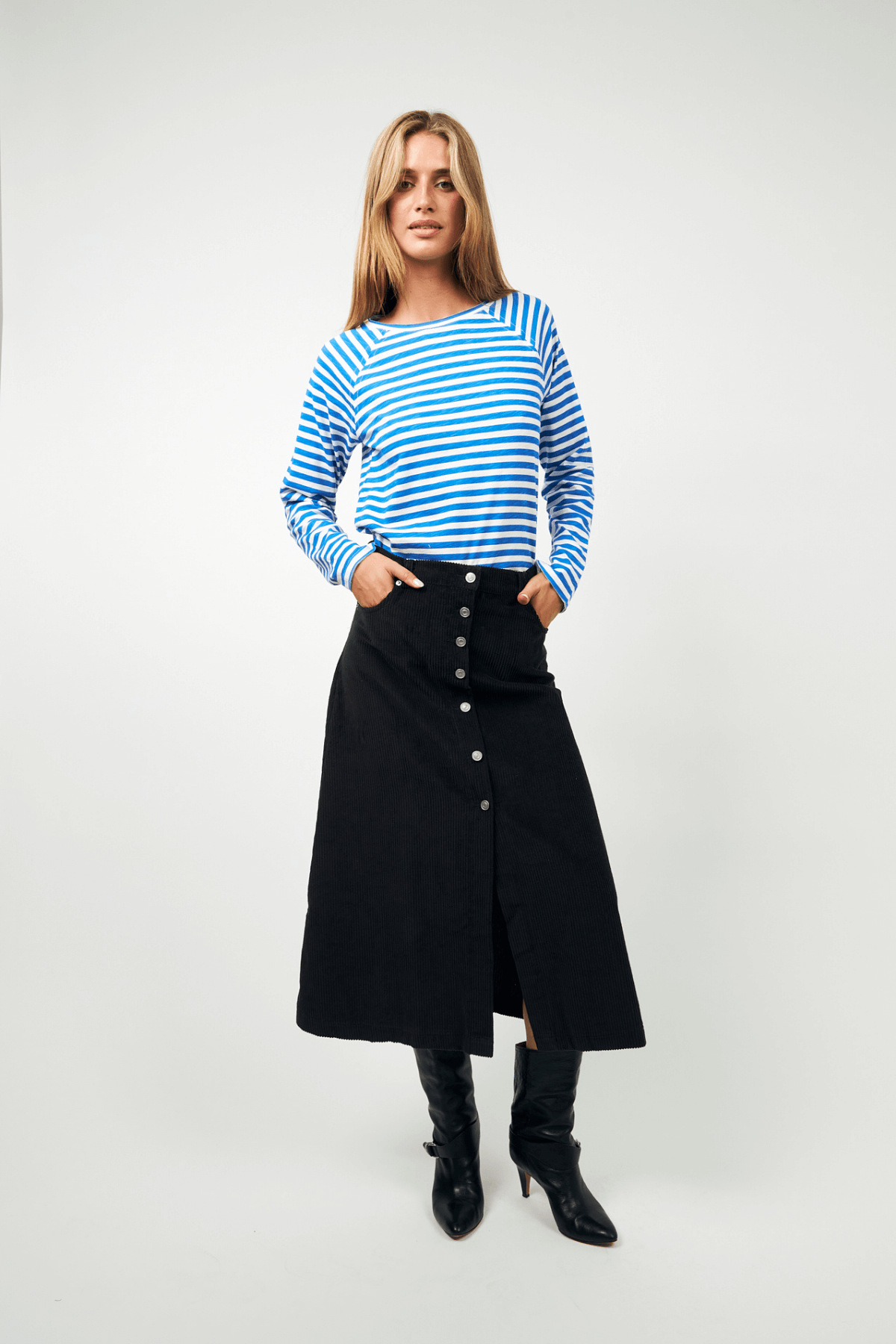 LIVA TEE LS NEON BLUE