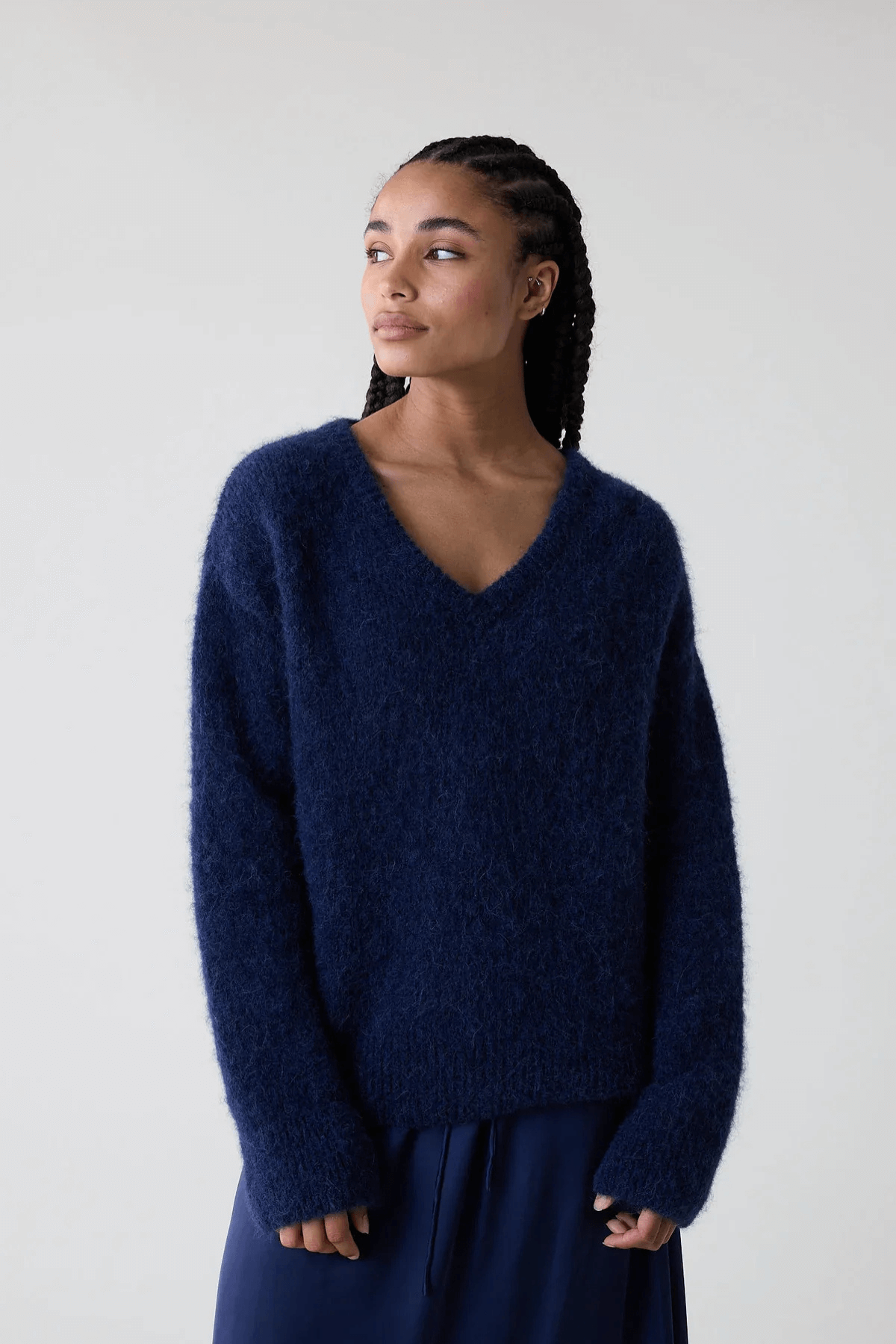 MALILI VEE NECK JERSEY NAVY