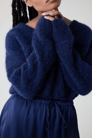 MALILI VEE NECK JERSEY NAVY