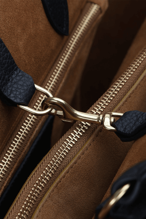 MR BANDIT TOTE BLACK