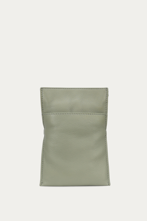 MR PENNY POUCHETTE KINA