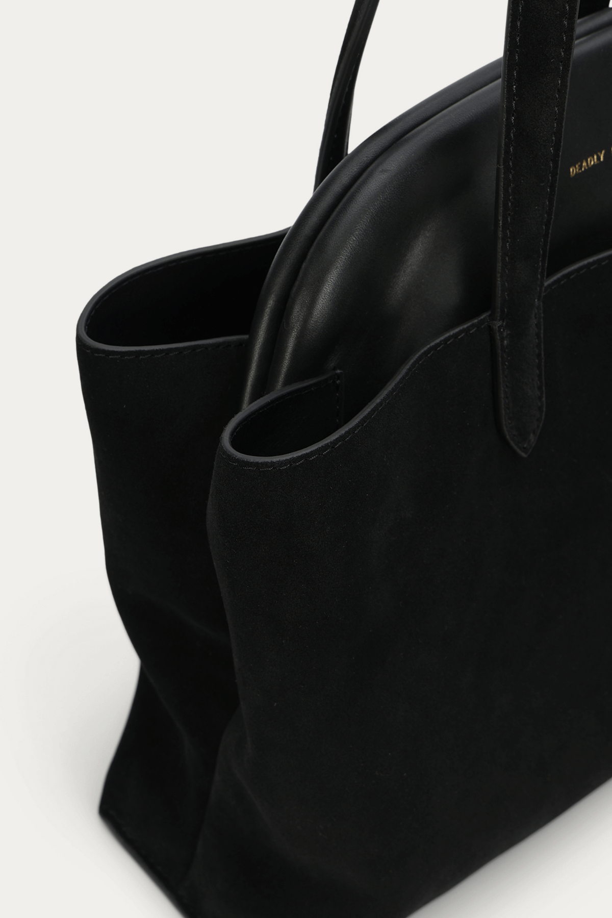 MR VAULT TOTE BLACK SUEDE
