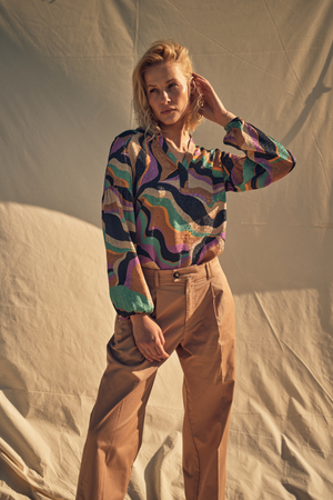 NENA ONDA BLOUSE IRIS ORCHID