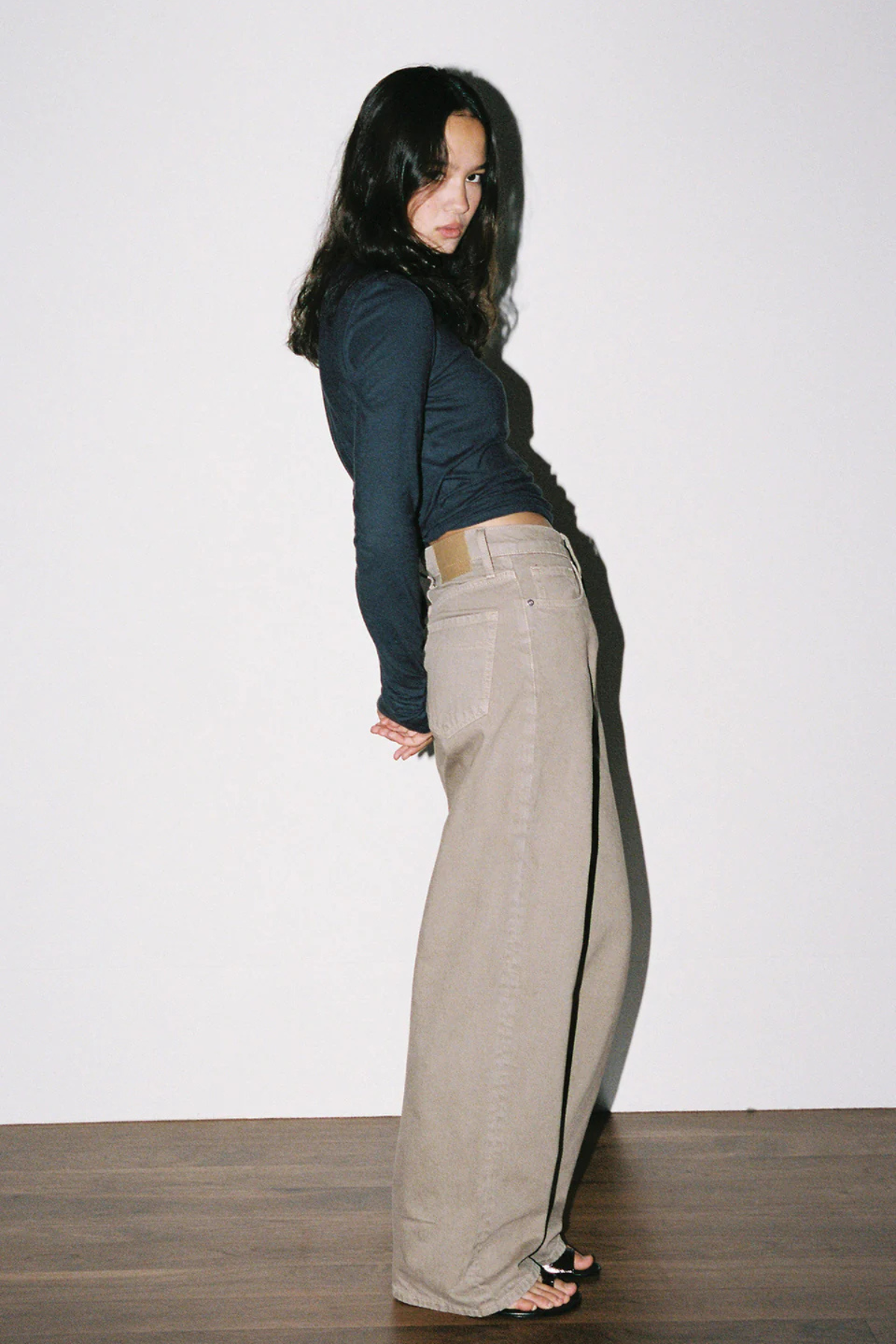 OLIVE MID SLOUCHY WIDE JEAN MUSHROOM