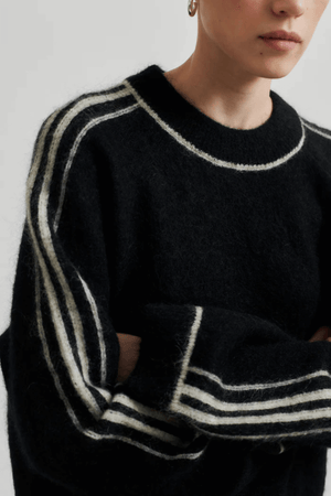 ROSEMARIE KNIT O-NECK BLACK