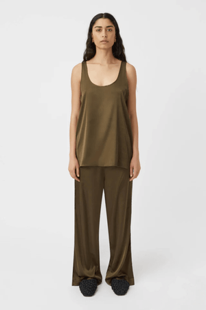 SHOAL TOP OLIVE