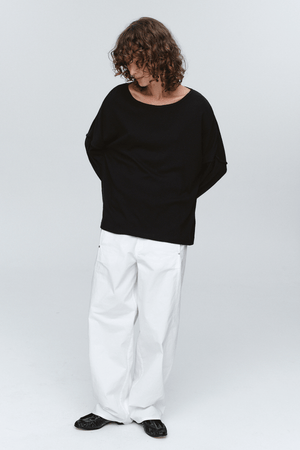 YELENA TEE BLACK