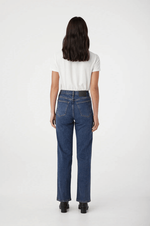 ZOE HIGH STRAIGHT JEAN HARBOUR