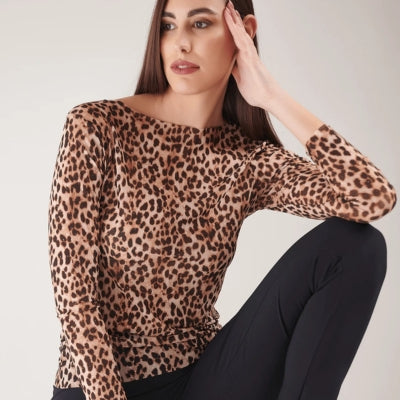 How to style leopard print