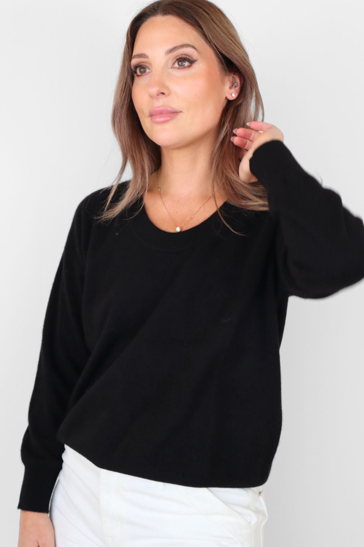 HARPER CASHMERE RELAXED V-NECK MIDNIGHT BLACK