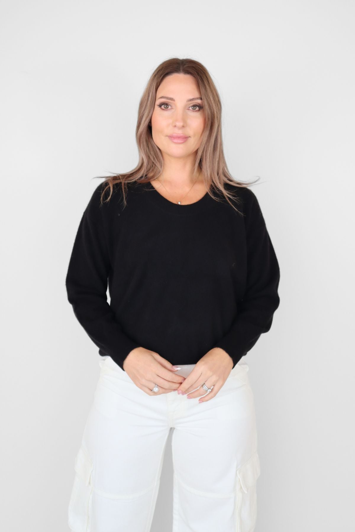 HARPER CASHMERE RELAXED V-NECK MIDNIGHT BLACK