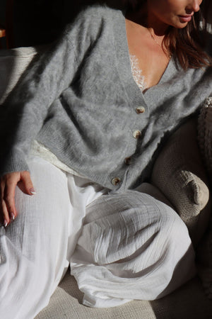 CHLOE BRUSHED CASHMERE CARDIGAN PEARL GREY