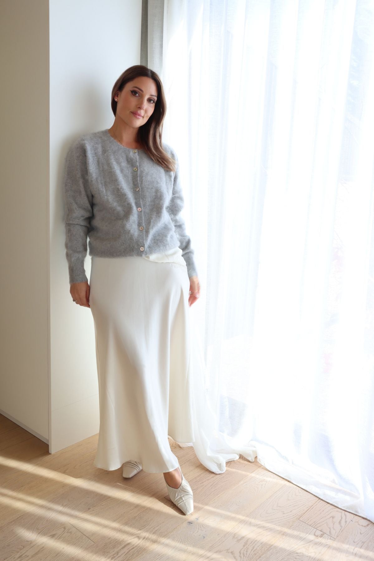 LAUREN BRUSHED CASHMERE CARDIGAN PEARL GREY