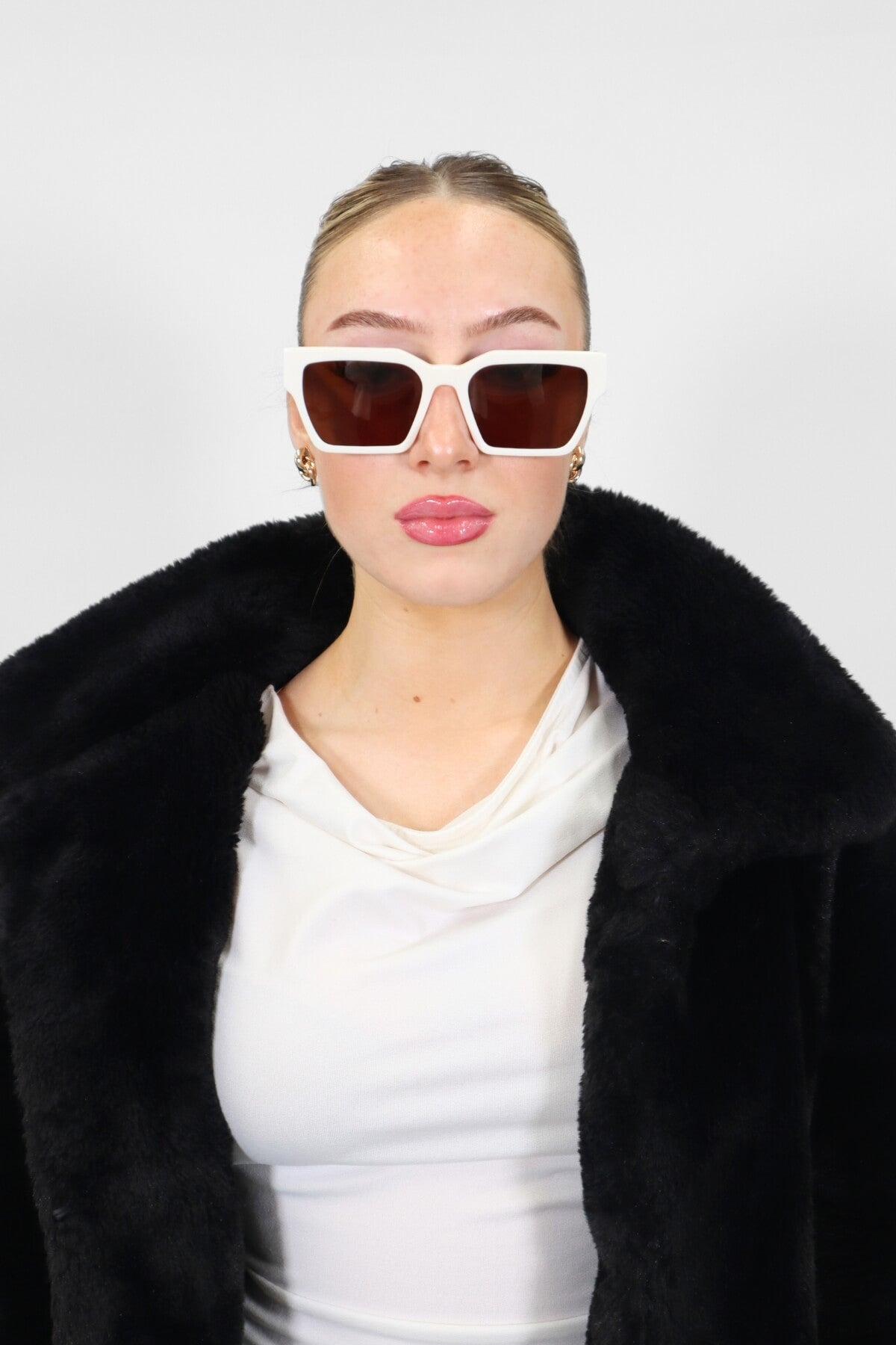 CARNAGE SUNGLASSES IVORY BROWN