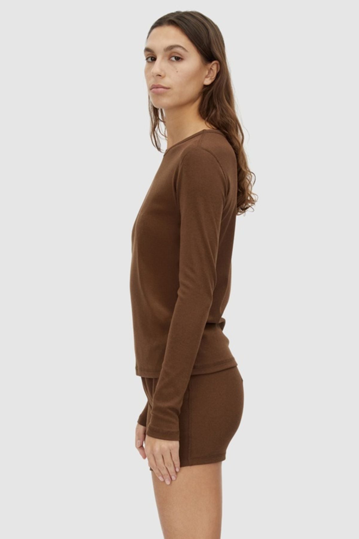 AMARA LONG SLEEVE TOP CHOCOLATE