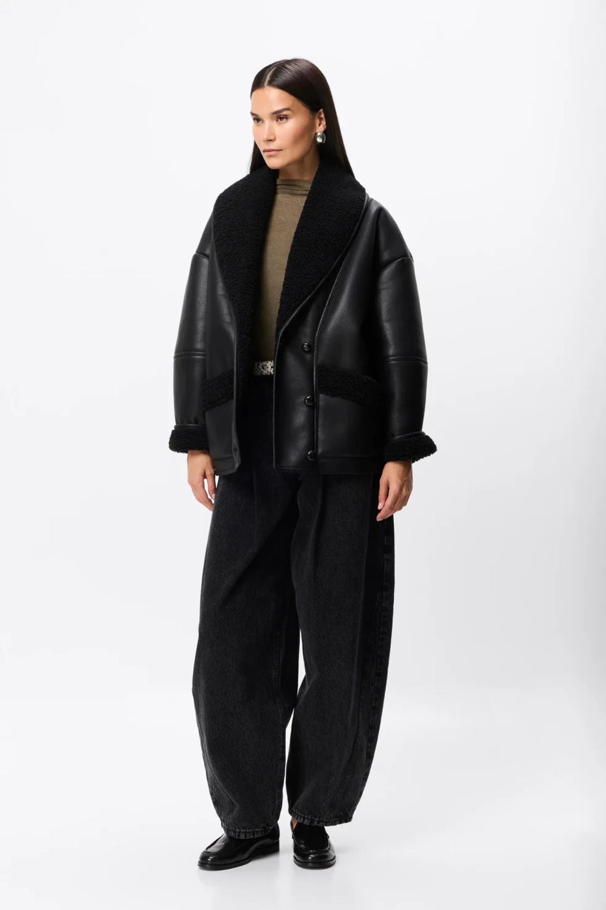 APEX JACKET BLACK