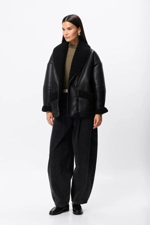APEX JACKET BLACK