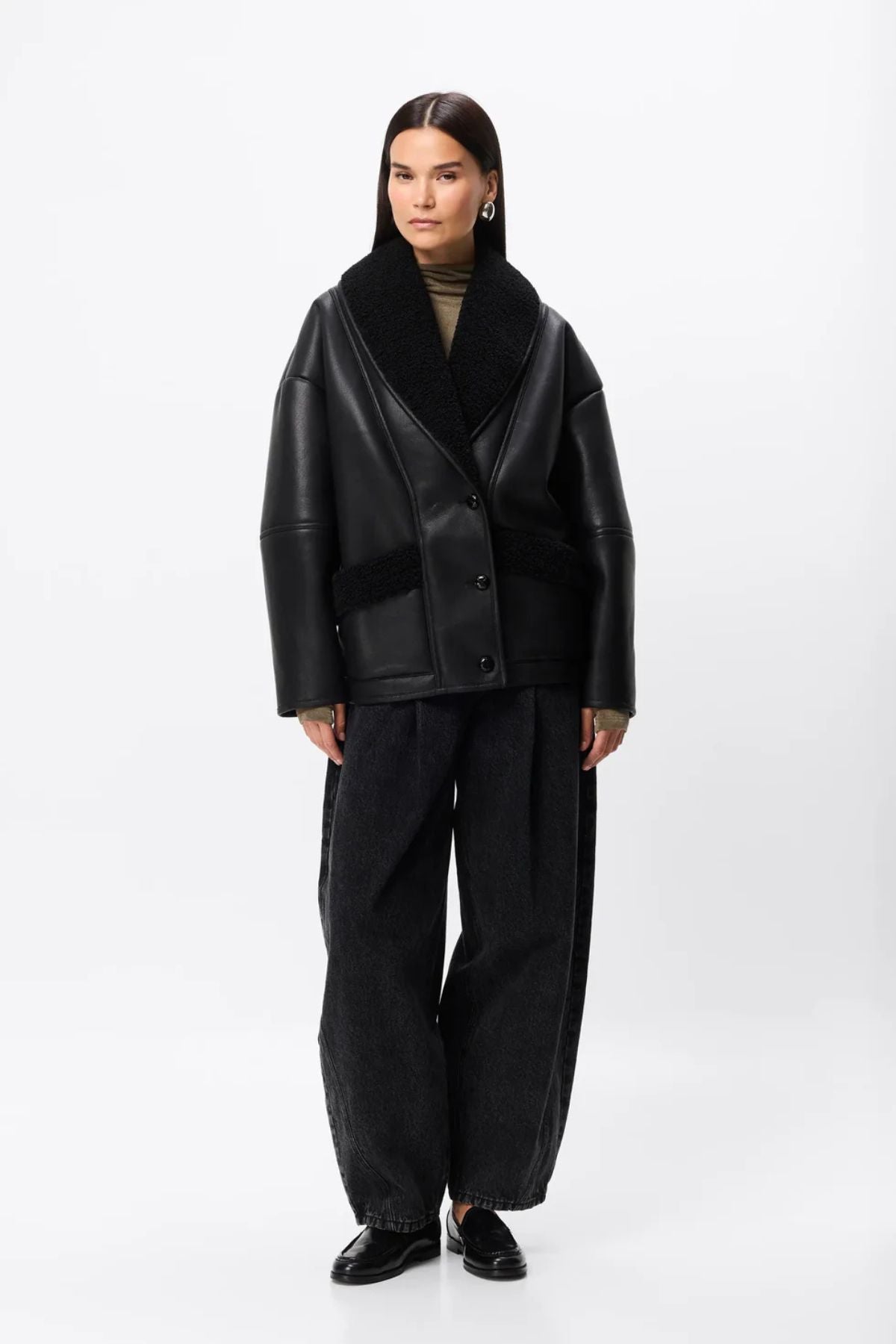 APEX JACKET BLACK