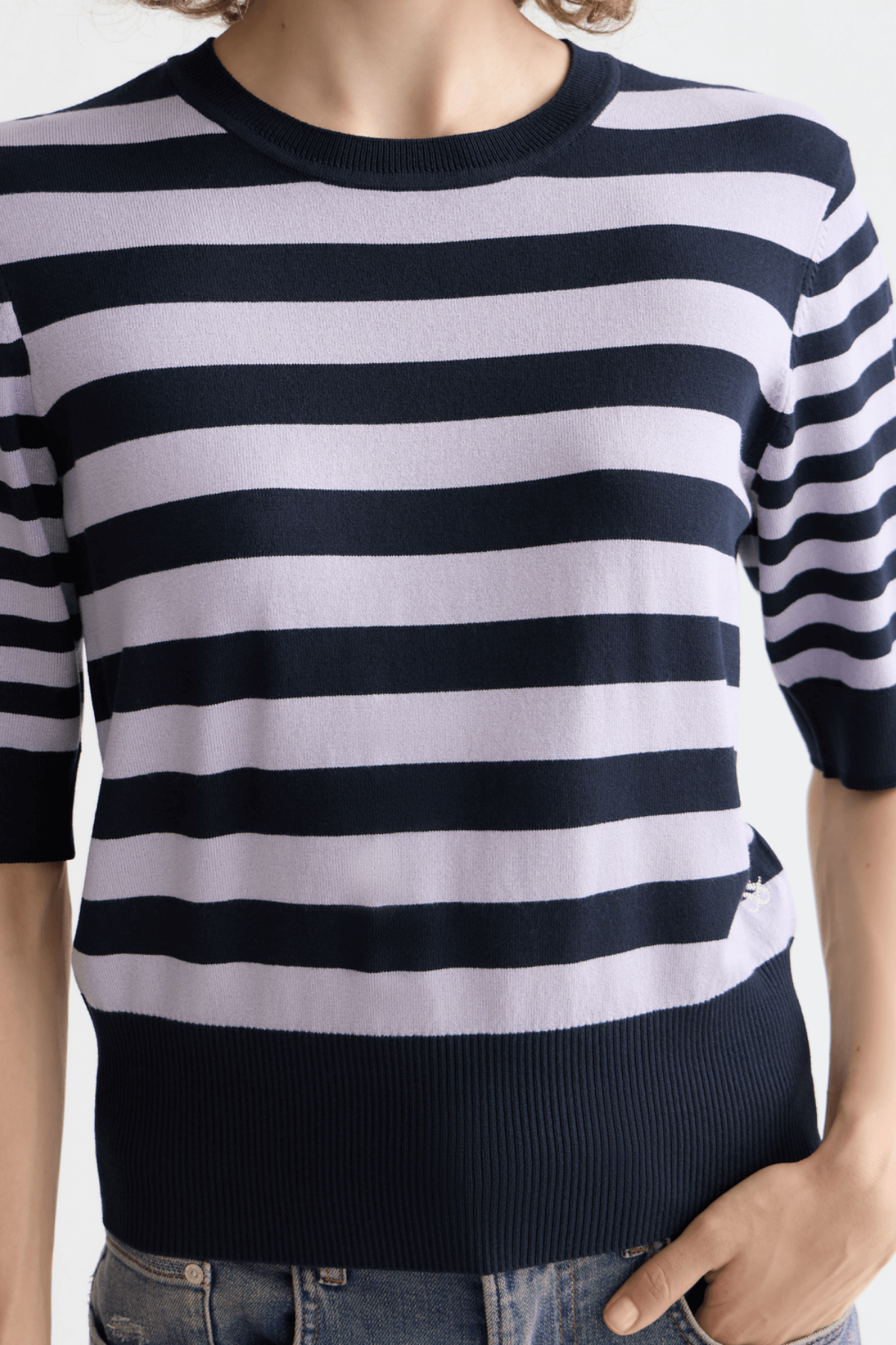 CREW NECK SHORT SLEEVE PULLOVER SKY CAPTAIN/LAVENDER
