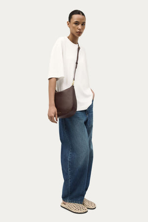 MEDIUM SLING BAG DARK CHERRY
