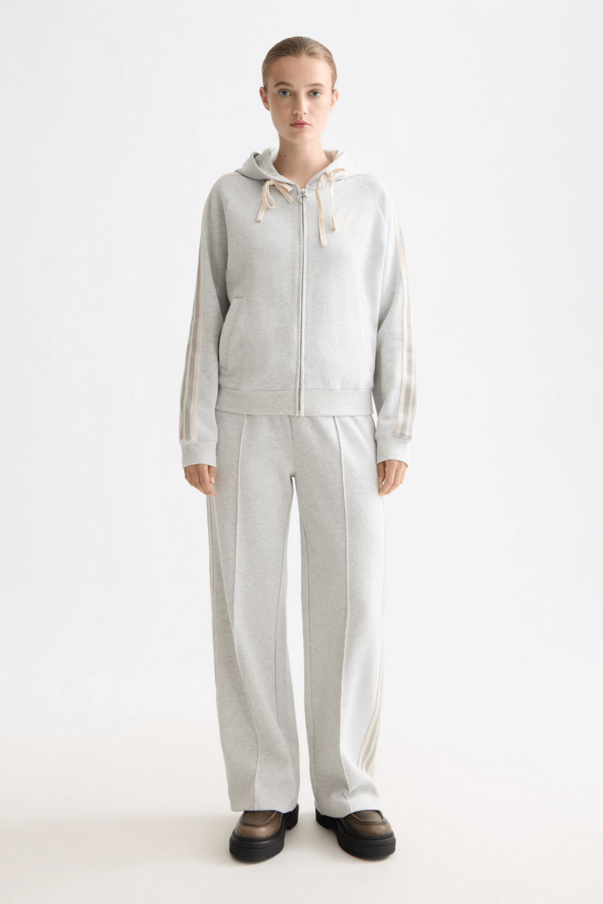 INTERLOCK SWEATPANTS LIGHT GREY MELANGE