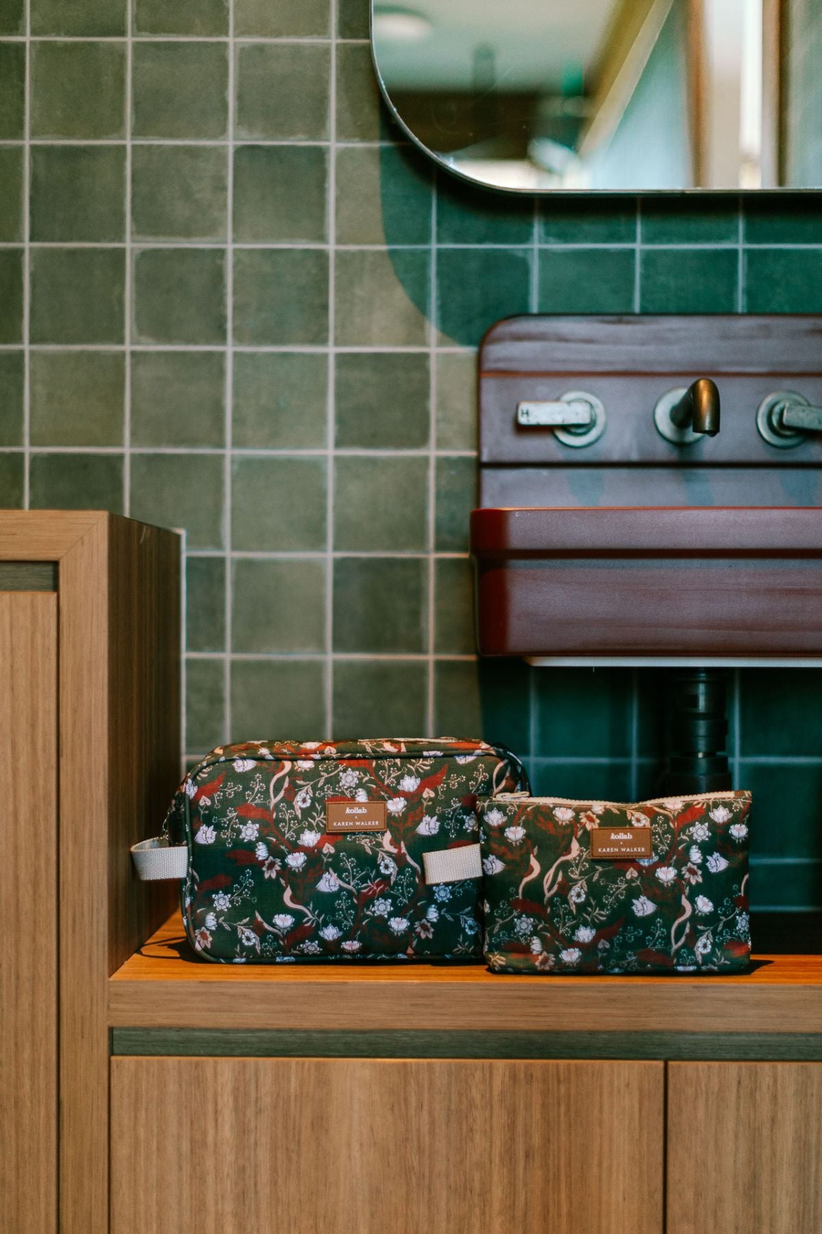 TRAVEL BAG WHIMSY FLORAL