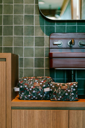 TRAVEL BAG WHIMSY FLORAL