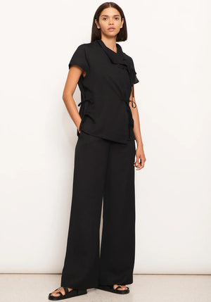 SAKE TIE TOP BLACK