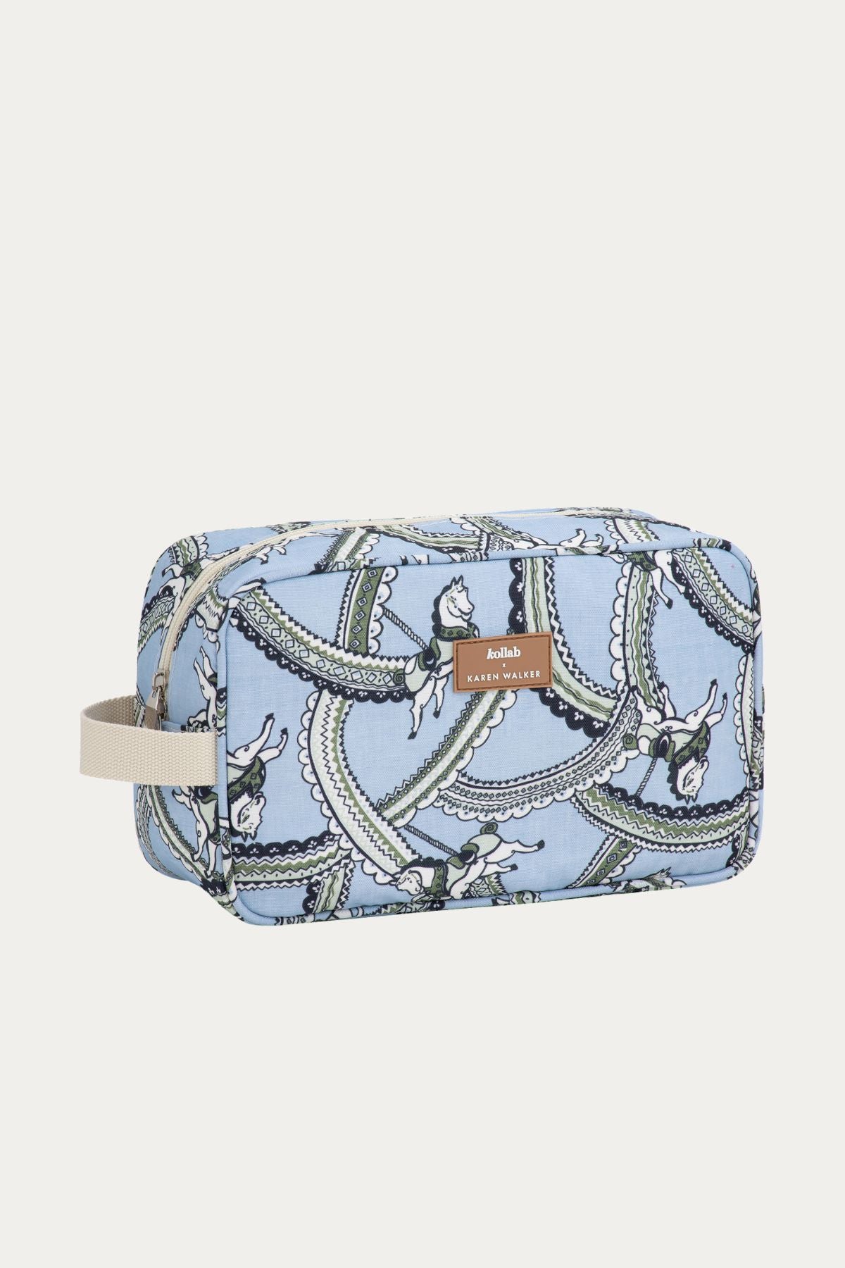 TRAVEL BAG CAROUSEL