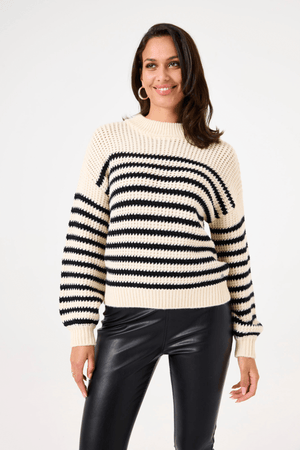 V40242-4294 PULLOVER WHITECAP