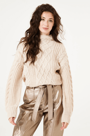 V40246-4294 PULLOVER WHITECAP