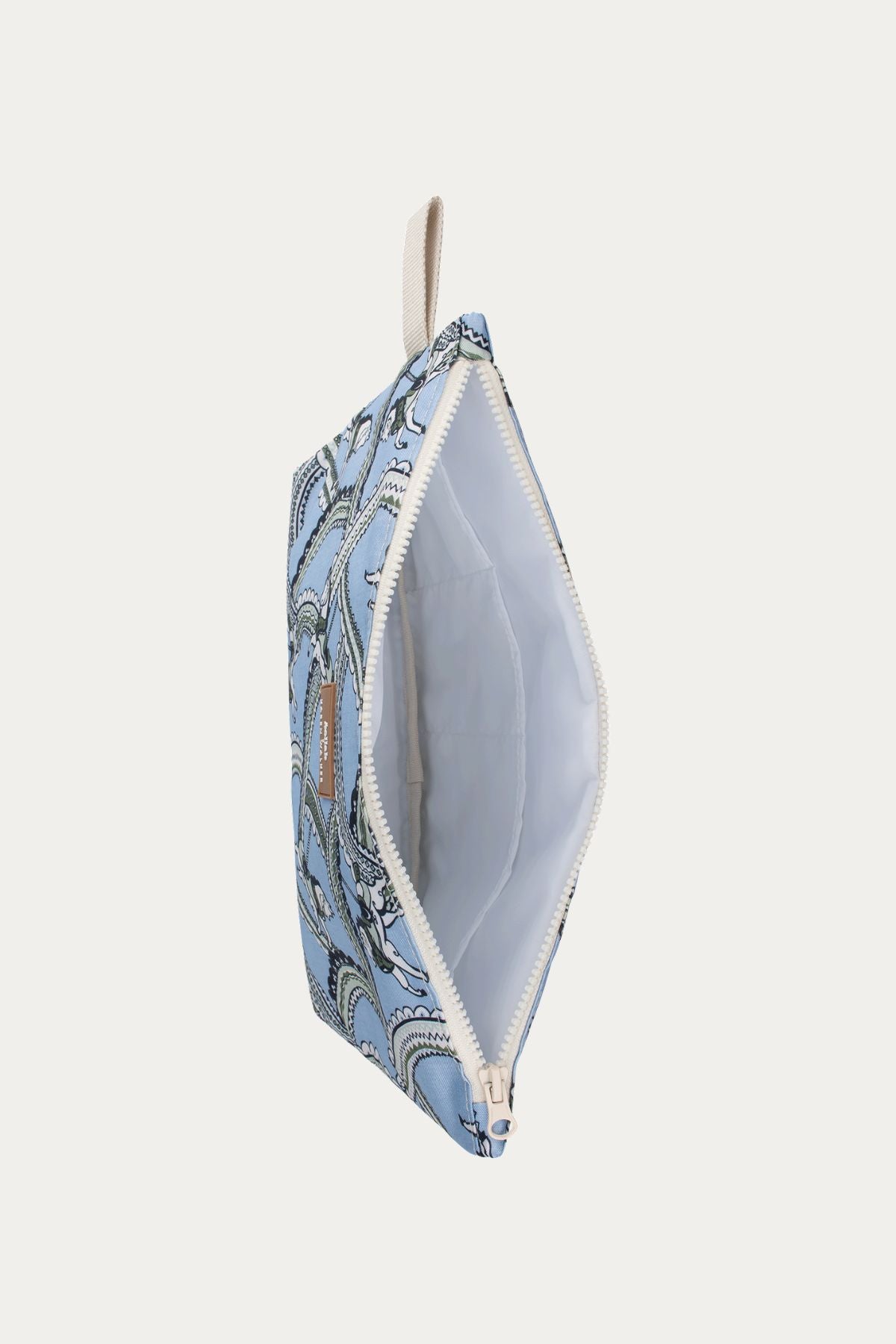 WET BAG CAROUSEL