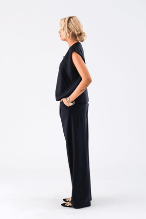 ABBEY VEST DARK NAVY