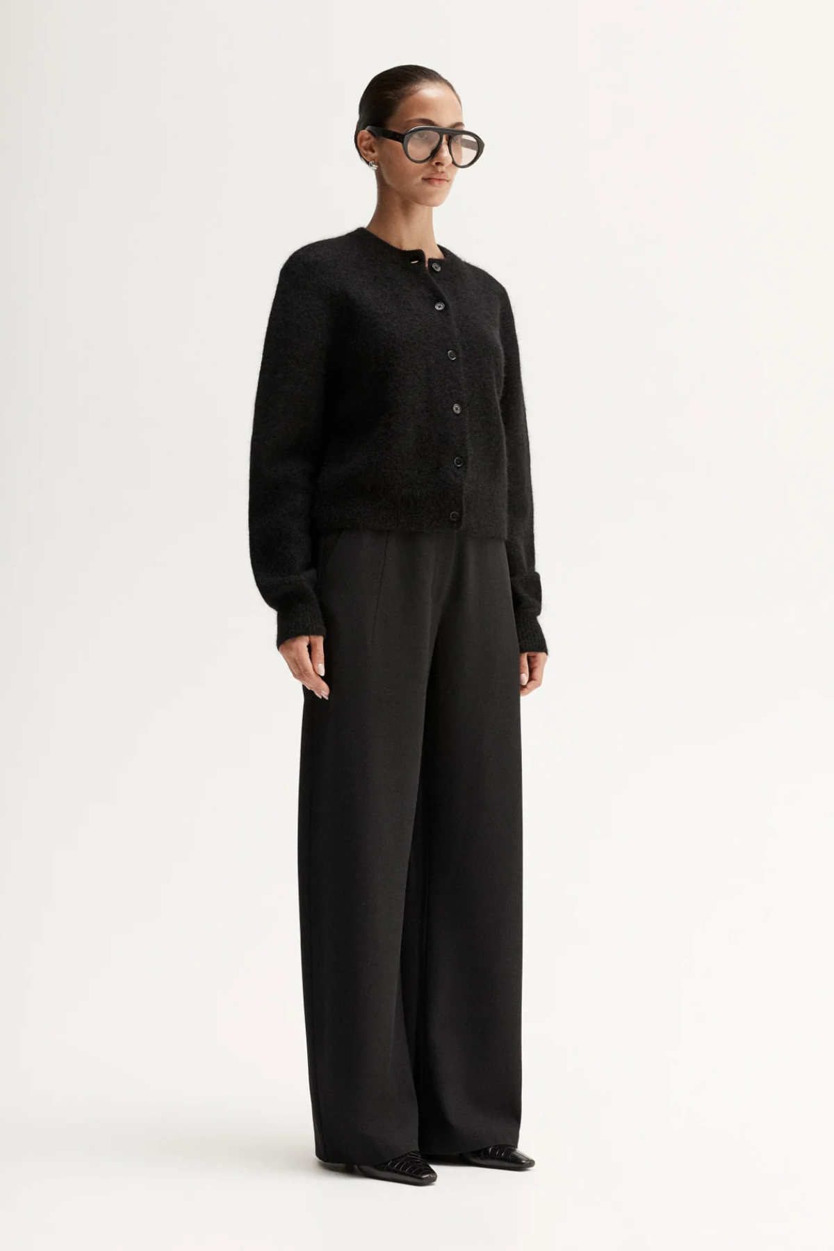 ABIGAIL KNIT CARDIGAN BLACK