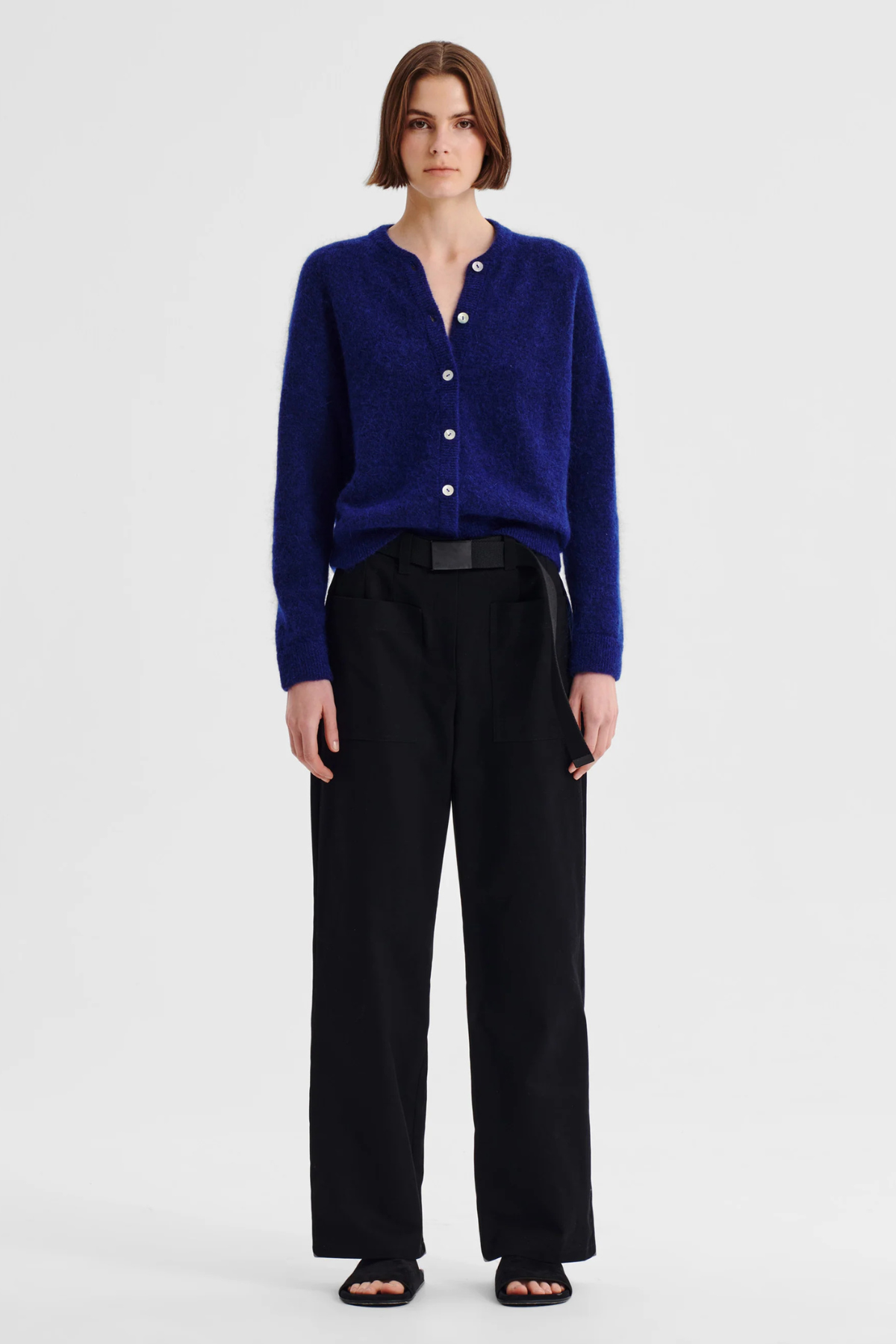 ALBI KNIT CARDIGAN COBALT