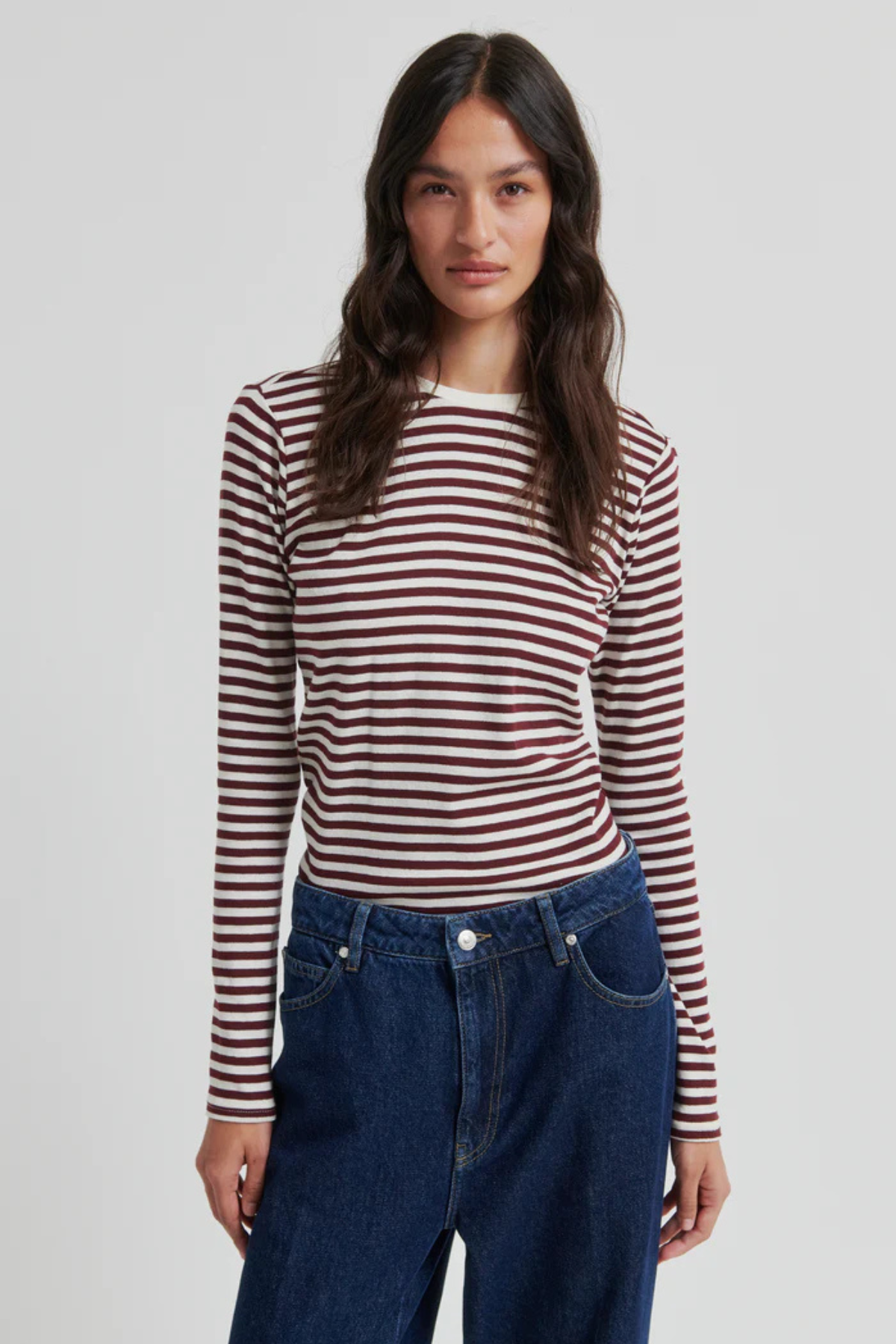 ALVILDA O-NECK TEE FUDGE