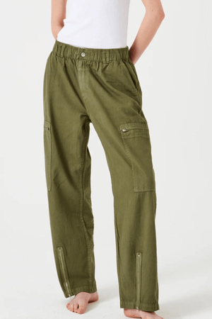 AMELIA PANT KHAKI