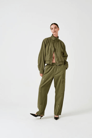 AMELIA PANT KHAKI