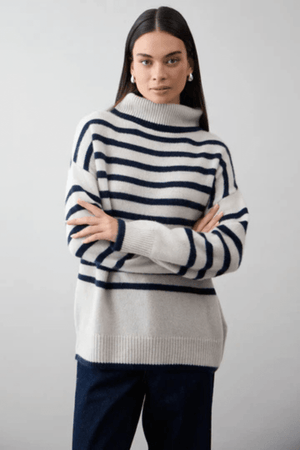 AMINA TURTLENECK ALABASTER/FRENCH NAVY