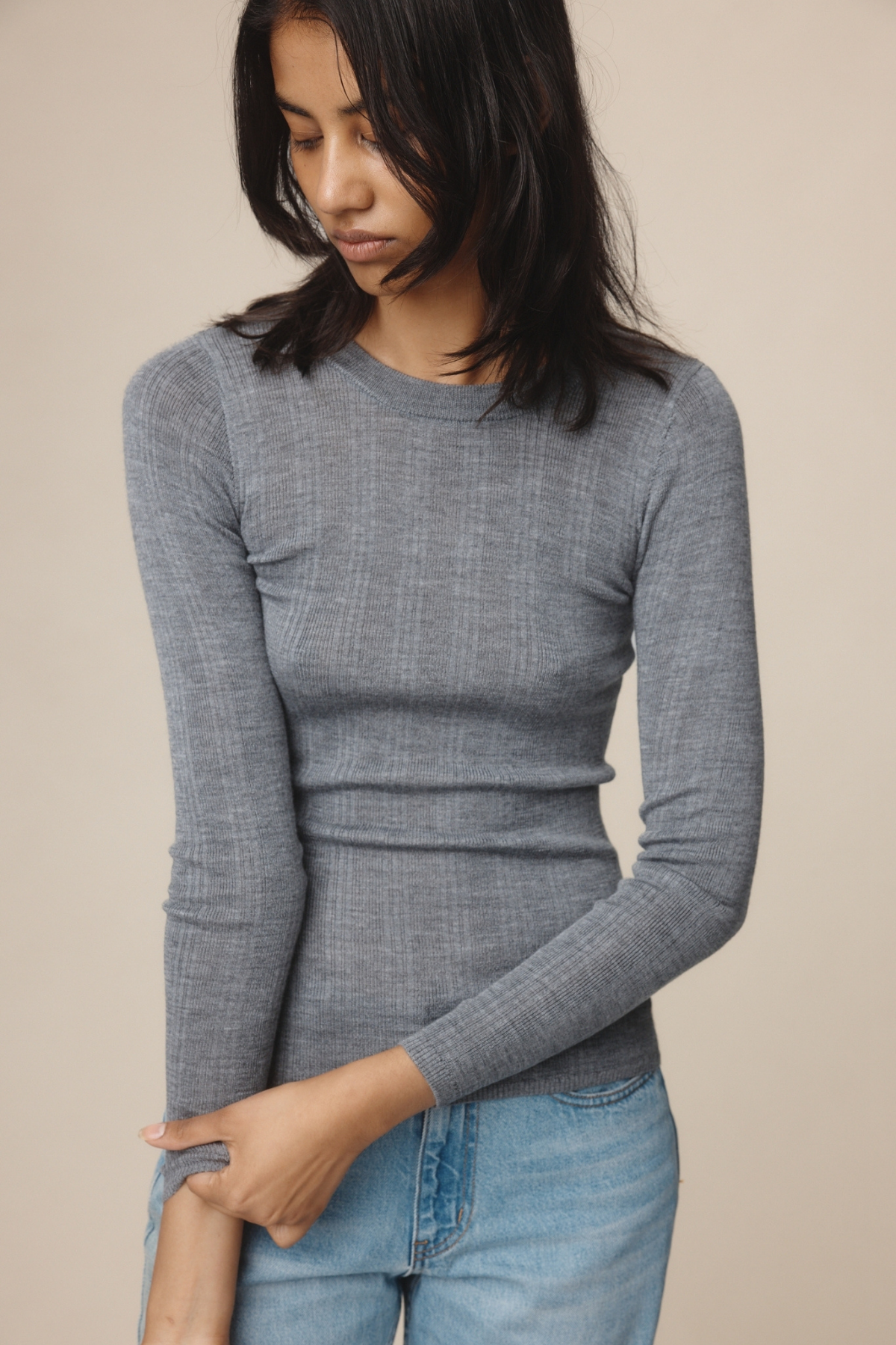 ANA TOP SOFT CHARCOAL